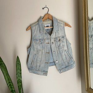Light denim vest